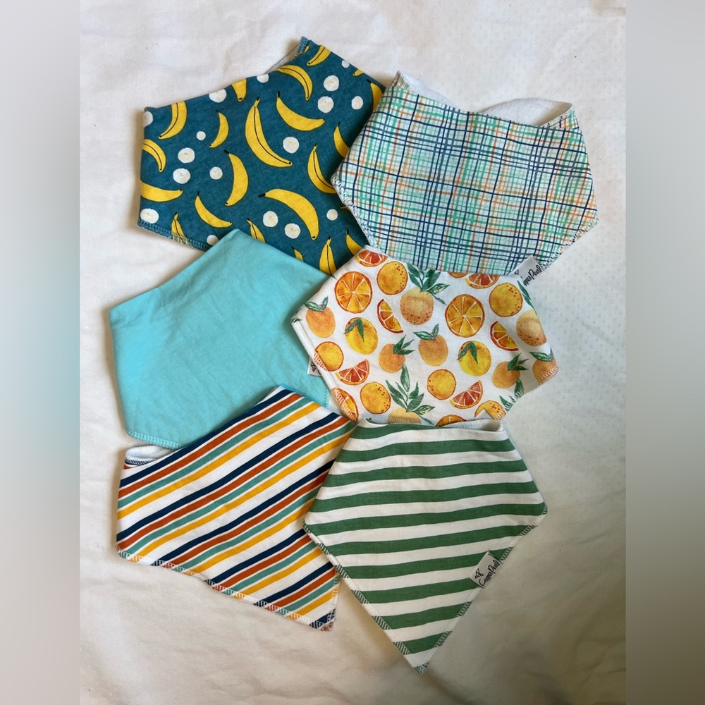 NWOT Copper Pearl Colorful Patterned Kids Bandana Set